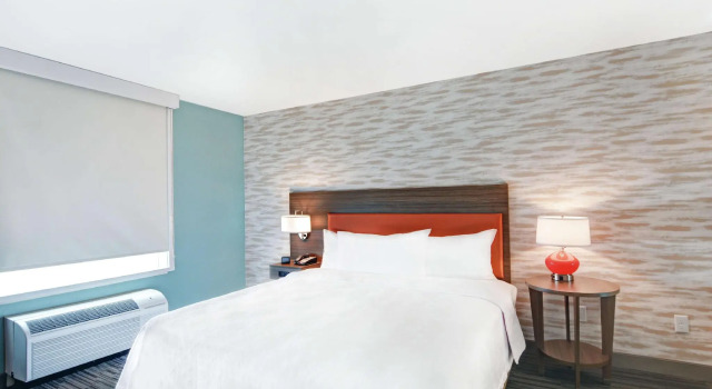 Двухместный люкс Home2 Suites By Hilton Clarksville Louisville North