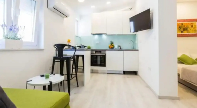 Spacious Two sis Apartments in Zadar With Terrace