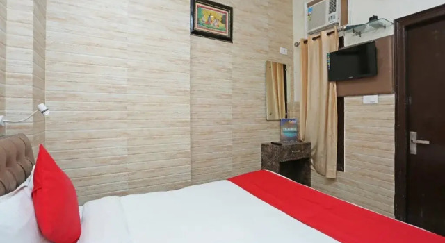 Comfort Inn By OYO Rooms