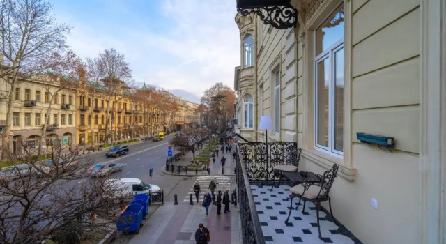 Апартаменты TIFLIS OPERA Aparthotel