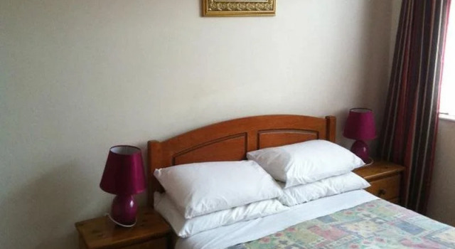 Auburn, Prenota Hotel Contea di Dublino 