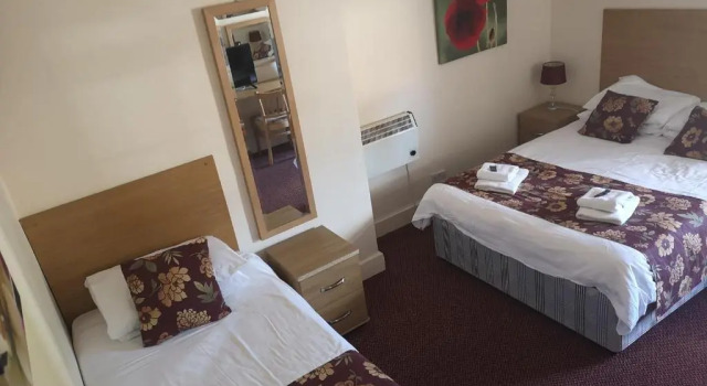 Ferns Farm Hotel & Palms Leisure Club, Boek Boerderijverblijf Hotels in Merseyside met zwembad, Zwembad