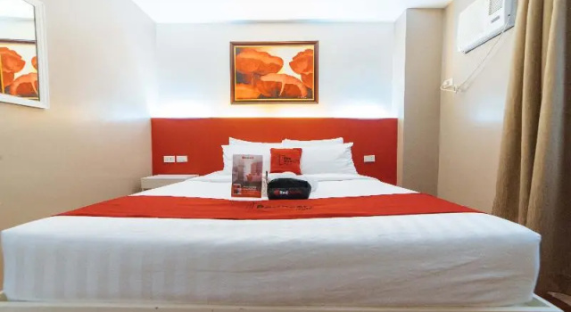 Двухместный номер Standard RedDoorz Plus at Hotel Metro Kalibo
