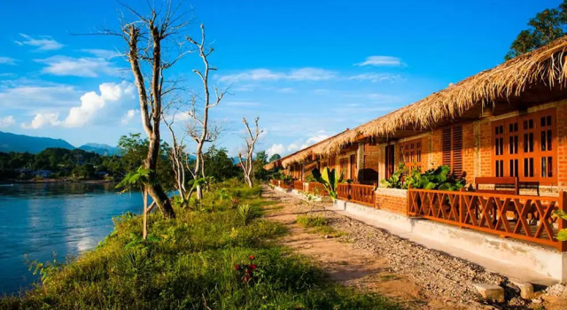 Номер Standard Riverside @ Hsipaw Resort
