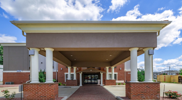 Holiday Inn Express & Suites - South Bend - Notre Dame Univ, Prenota Hotel Roseland Indiana