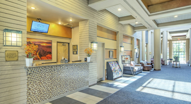 Orange Tree Resort, Забронировать Курортный отель Финикс Phoenix Metropolitan Area