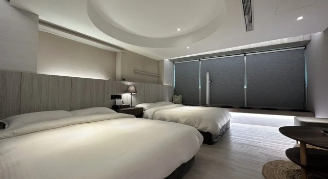 Четырёхместный семейный номер Standard JBG Hotspring Resort Hotel
