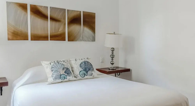 Апартаменты c 1 комнатой с балконом и с видом на город Velas Condos Ocean Front