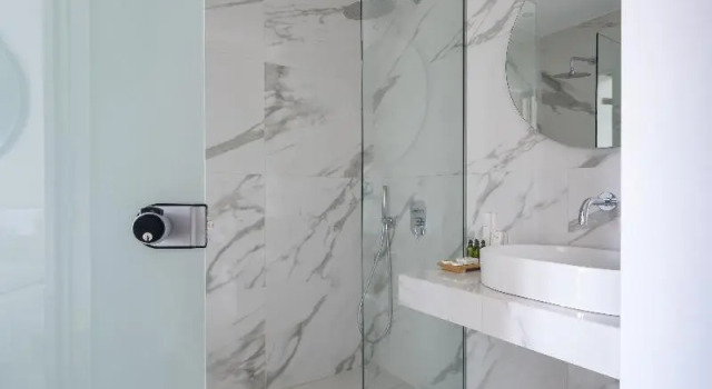 Двухместный номер Standard с балконом Oasis Suites Fira