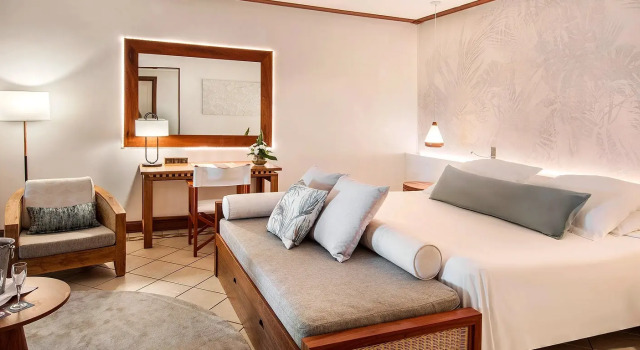Полулюкс Paradis Beachcomber Golf Resort & Spa
