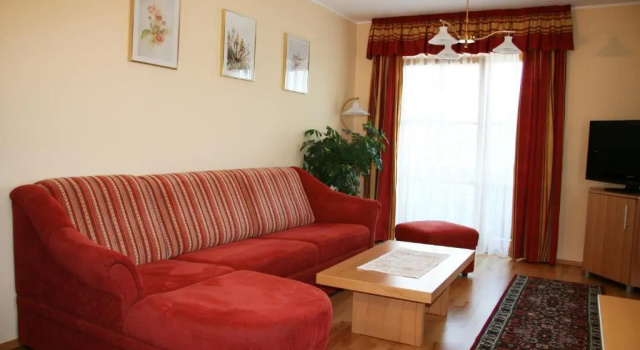 Апартаменты Comfort Hotel Garni Dorferwirt am Irrsee
