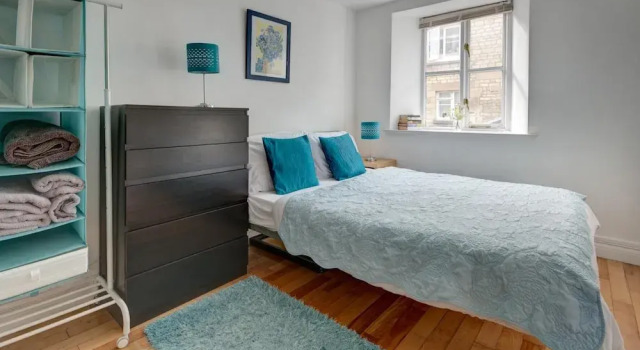 The Shop Cotswold Apartment Sleeps 2, Varaa Huoneisto Asunnot kohteessa Merseyside, Huoneisto