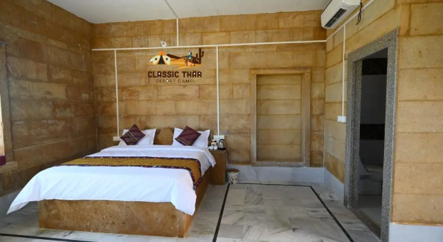 Thar resort, Забронировать Курортный отель Отели штата Раджастхана с парковкой, Парковка