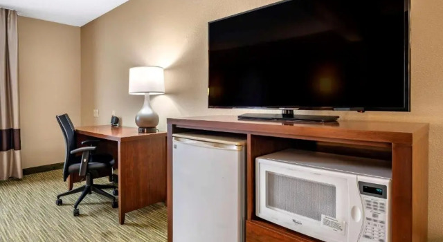 Люкс Superior Comfort Suites Elkhart North