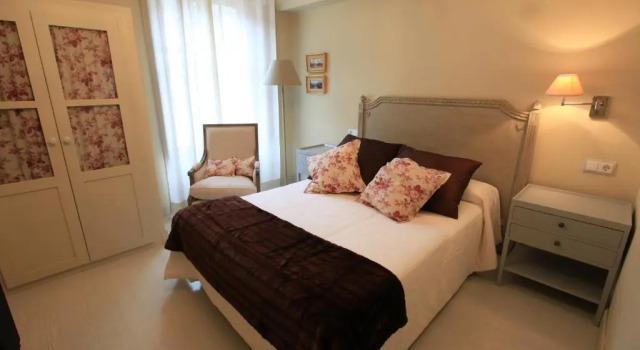 Hotel Poldo, Varaa Hotelli La Guingueta d'Aneu 