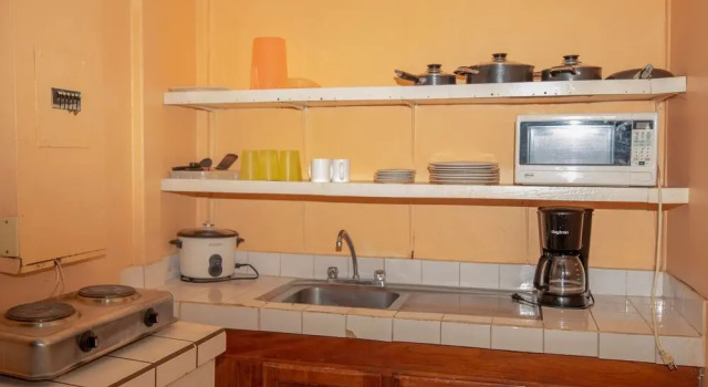 Семейный коттедж Hotel Cabinas El Coral