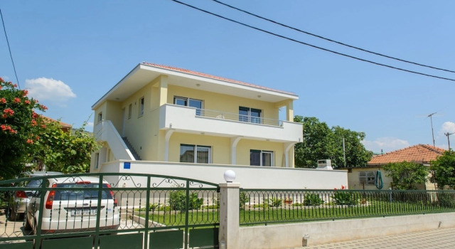 Apartment Center Trogir 2