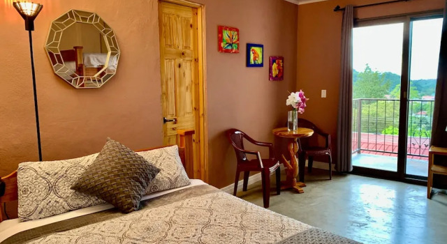 Четырёхместный номер Comfort с балконом и с видом на горы Buena Vista Boquete
