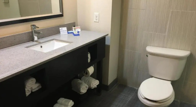Номер Standard Holiday Inn Express & Suites Havelock Northwest New Bern by IHG