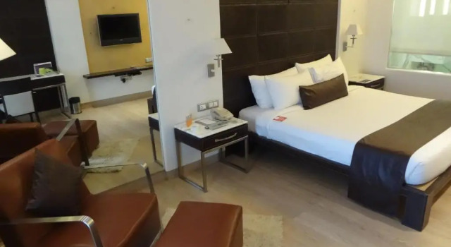 Клубный номер Standard Mirage Hotel, Mumbai International Airport