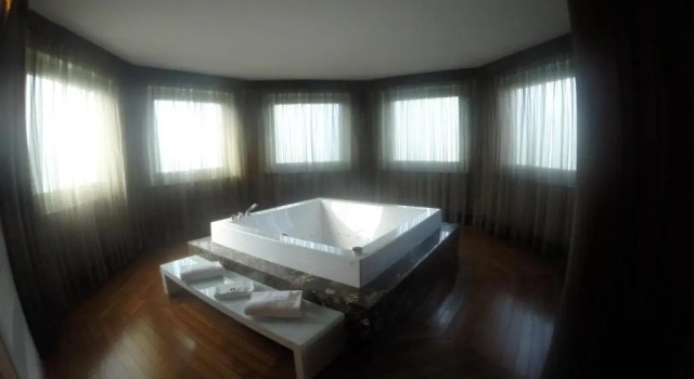 Люкс Superior Iris Hotel