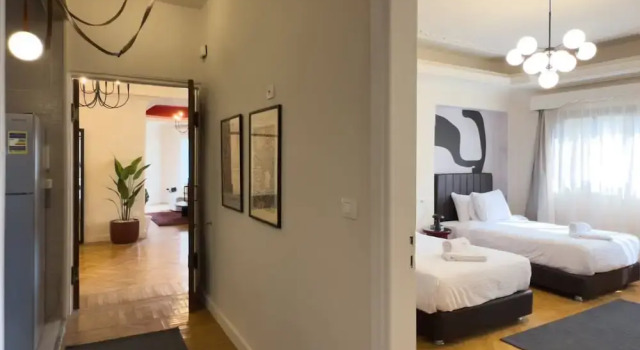 Xuru Stays I The 2bdr Crimson Crib @ The Heart Of Heliopolis, Rezervovat Apartmán Heliopolis 