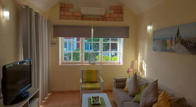 Коттедж Bungalow con terraza y jardin privado en Maspalomas