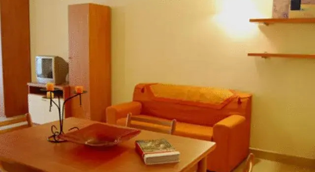 Hotel Residence 4 Passi, Varaa Hotelli Formigine Emilia-Romagna