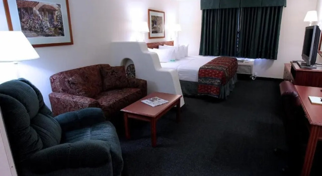 Люкс Deluxe Garden Place Suites