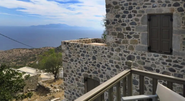 Коттедж Moustafa Stone House