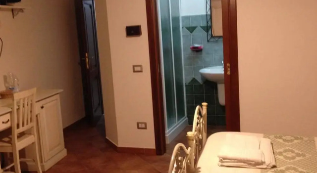 Santu Bainzu Guest House, Book Pension Gavoi Barbagia