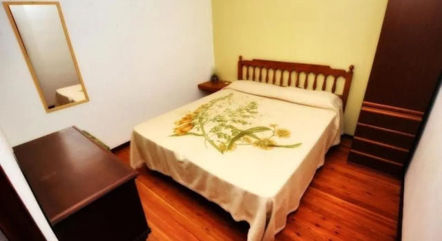 Ferienwohnung für 2 Personen 1 Kind ca 30 m in Vercana, Comer See Nordufer Comer See
