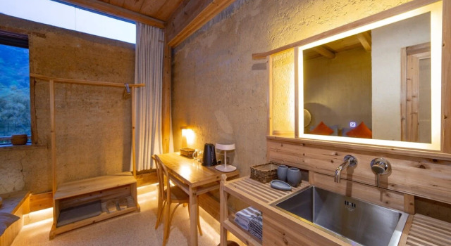 Liaorusanshe Anji Experience Center, Prenota Hotel Anji Zhejiang