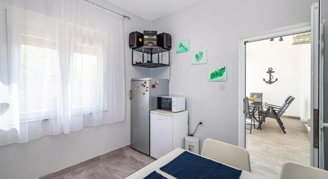 Awesome Home in Seline With Wifi and 3 Bedrooms