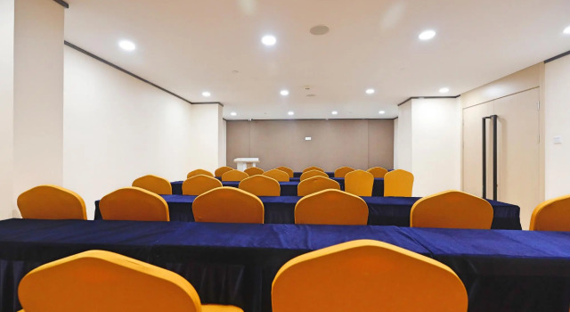 Starway Hotel Shijiazhuang Beiguo Shopping Mall, Забронировать Отель Шицзячжуан Хэбэй, рядом с Hebei Provincial Museum