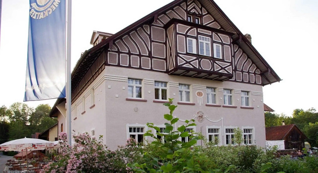 Allgäuer Genusshotel und Historischer Dorfgasthof Hirsch, Reserva ahora Hotel Leutkirch im Allgäu Algovia