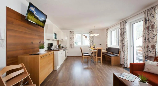 Апартаменты с 3 комнатами Ferienhaus Luis