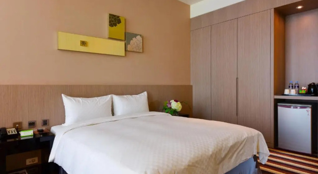 Двухместный номер Standard Grand Royal Hotel