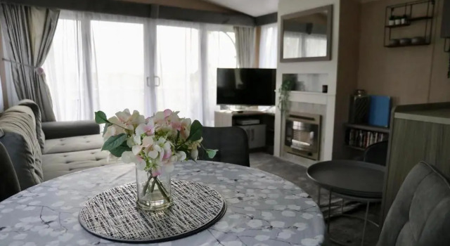 Апартаменты с 2 комнатами Silver Birch Retreat - Percy Woods Country Retreat With 18 HOLE FREE GOLF