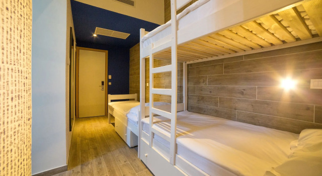 Hostel Link, Забронировать Хостел Отели Ловран с парковкой, Парковка