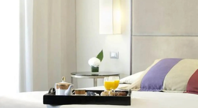 Четырёхместный номер Savoy Hotel