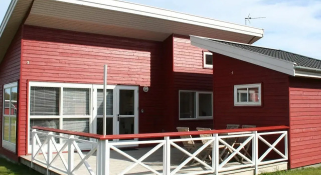 Коттедж 4 person holiday home in Gudhjem