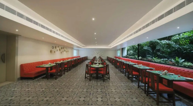 Jade Suites - Luxury Boutique Hotel, Rezerwuj Boutique Hotel Hotele w Andhra Pradesh z parkingiem, Parking