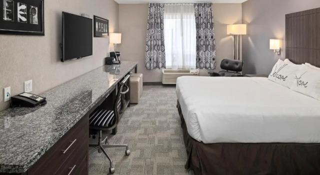 Номер Business Home Inn & Suites Saskatoon South