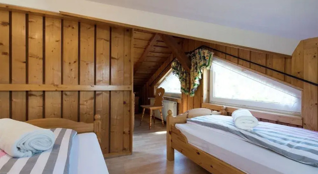 Homey Chalet in Breitenbrunn-Rittersgrun with Terrace