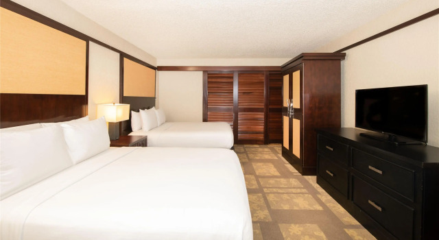 Двухместный номер для гостей с ограниченными возможностями Курорт DoubleTree by Hilton Orlando Theme Park