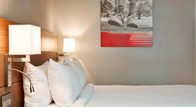 Номер Standard AC Hotel by Marriott Portland Downtown, OR