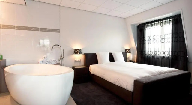 Люкс Business Grenshotel de Jonckheer