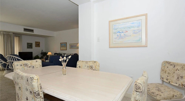 Henlopen Unit 305 by Long & Foster, Забронировать Отель Отели Рехобот-Бич с бассейном, рядом с Rehoboth Beach Theatre of the Arts, Бассейн
