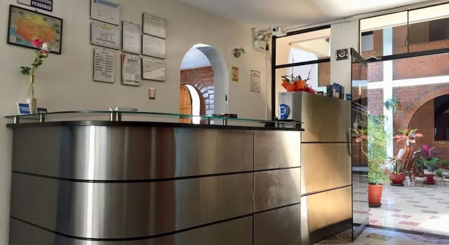 Bris Hotel, Book Hotel Hotels in Central Nazca, hotels in Central Nazca, Breakfasts